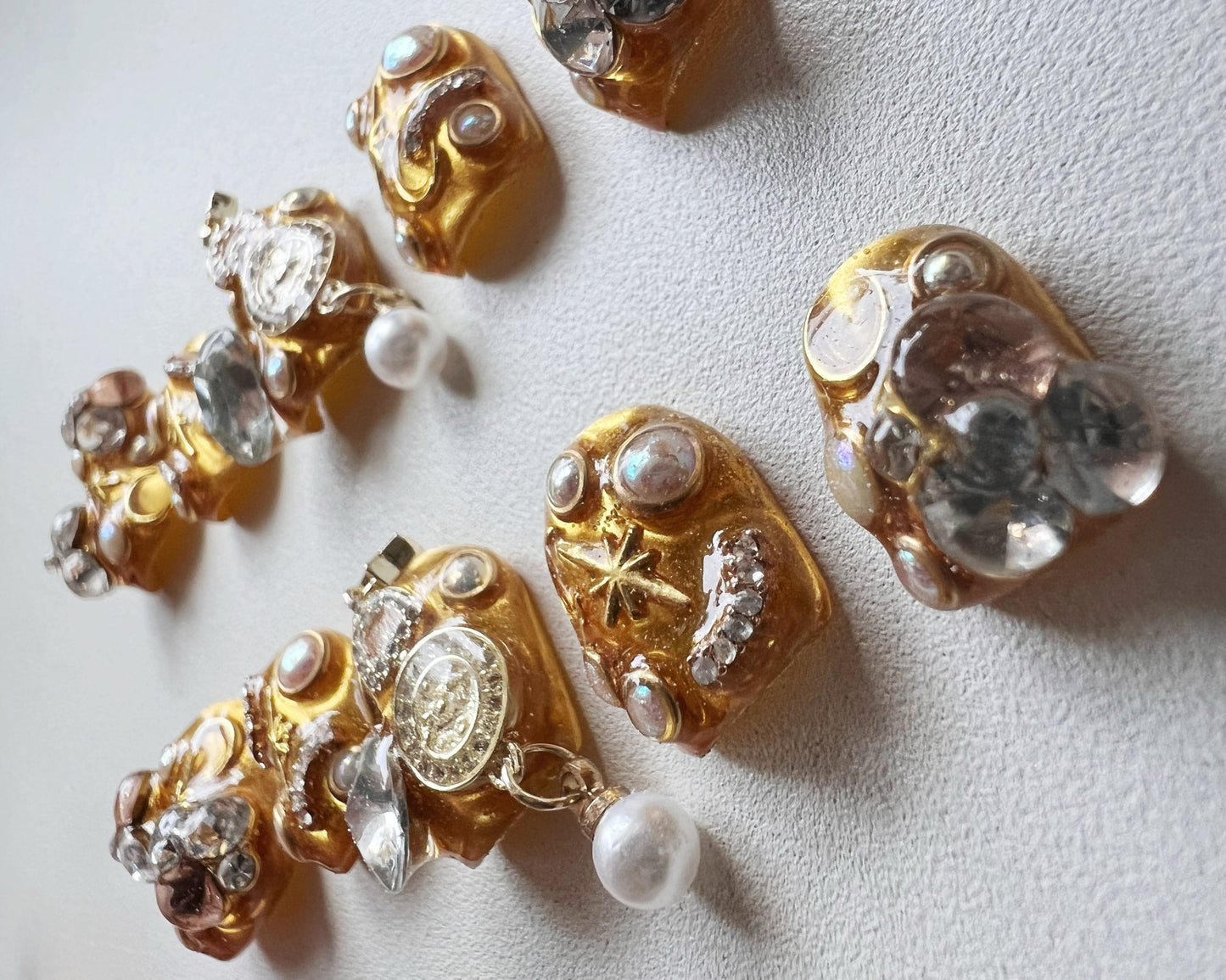 Time to Invest in Gold Nail Set